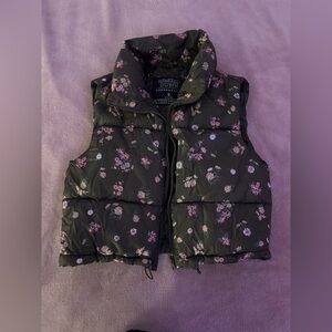 Aeropostale Green Floral Puffer Vest